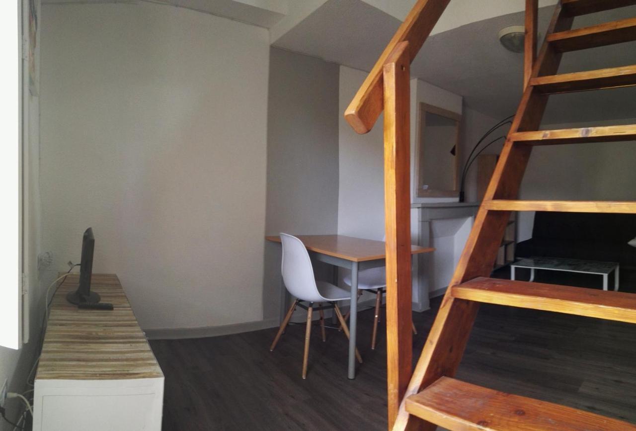 Ferienwohnung La Donzelle Cahors Exterior foto